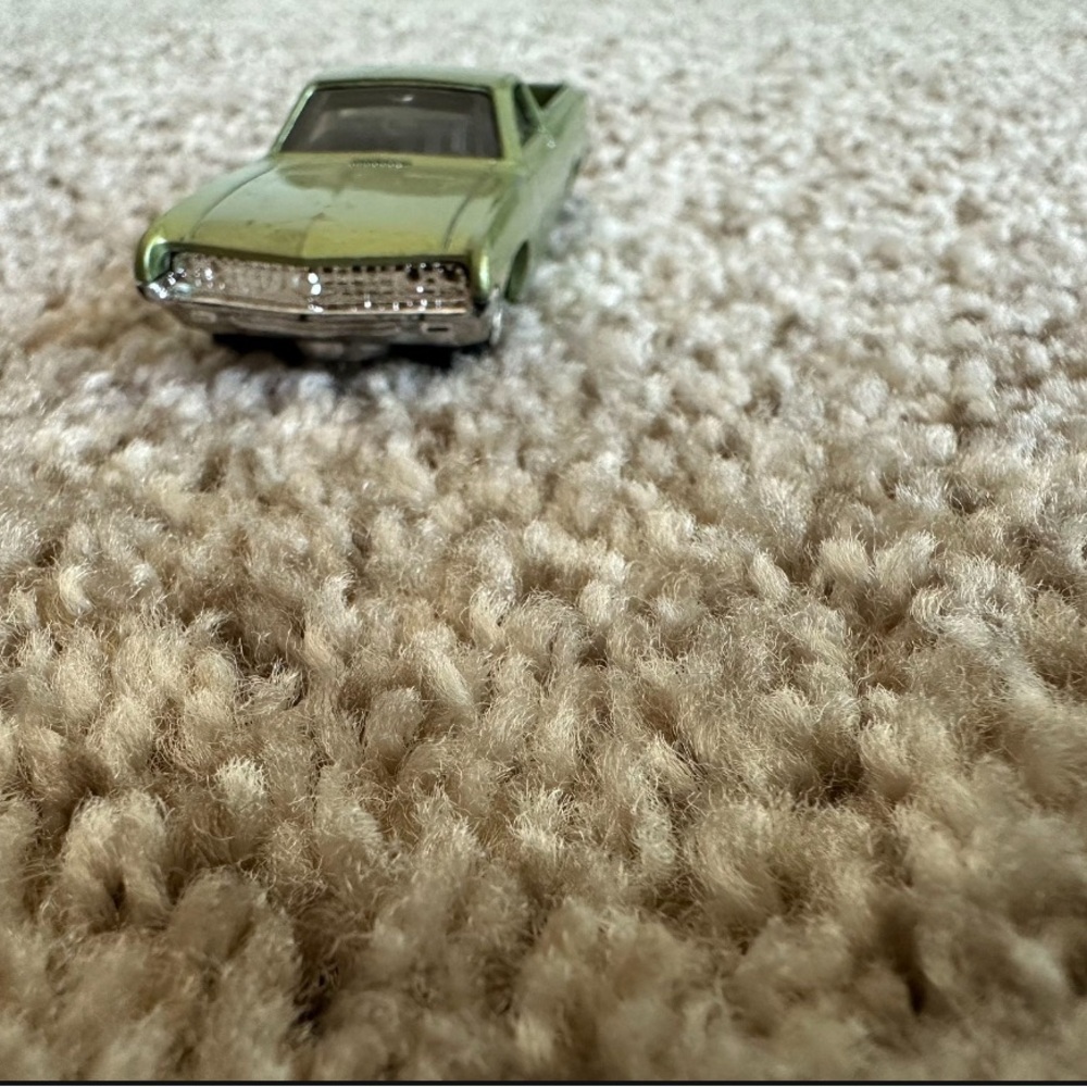 Matchbox 1970 Ford Ranchero-Green Short Card Collector Miniature - Picture 7 of 7